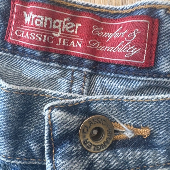 Wrangler Women's High Rise True Straight Leg Jean - vintage 80’s - Picture 7 of 16